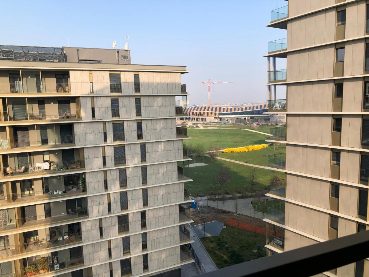 Loft With Terrace In Uptown Milan Near Rho Fiera Apartment Pero Bagian luar foto